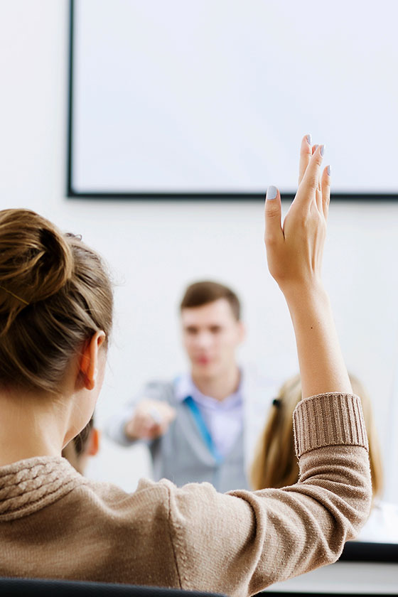 Die duale Ausbildung in Betrieb und Berufsschule ist erfolgreich.