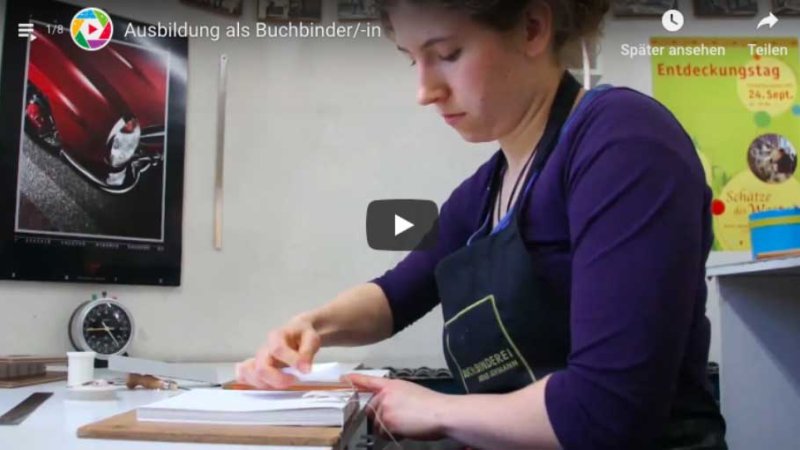 Buchbinder*in