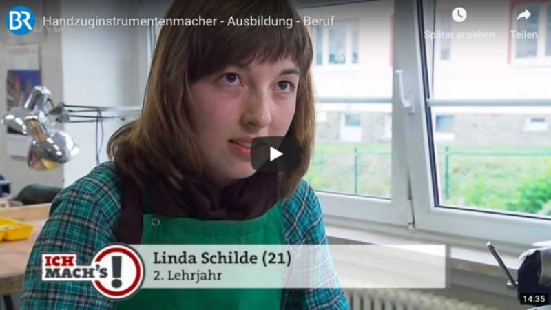 Handzuginstrumentenmacher*in