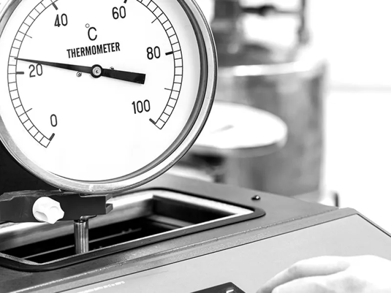 Thermometermacher/-in