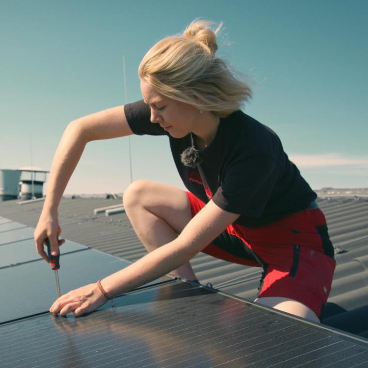 Elektrotechnikermeisterin Annika Goebel